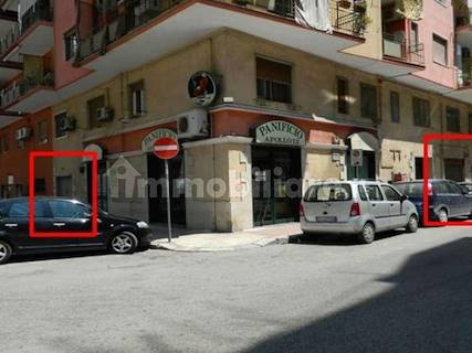 Negozio uso commerciale in vendita a Taranto