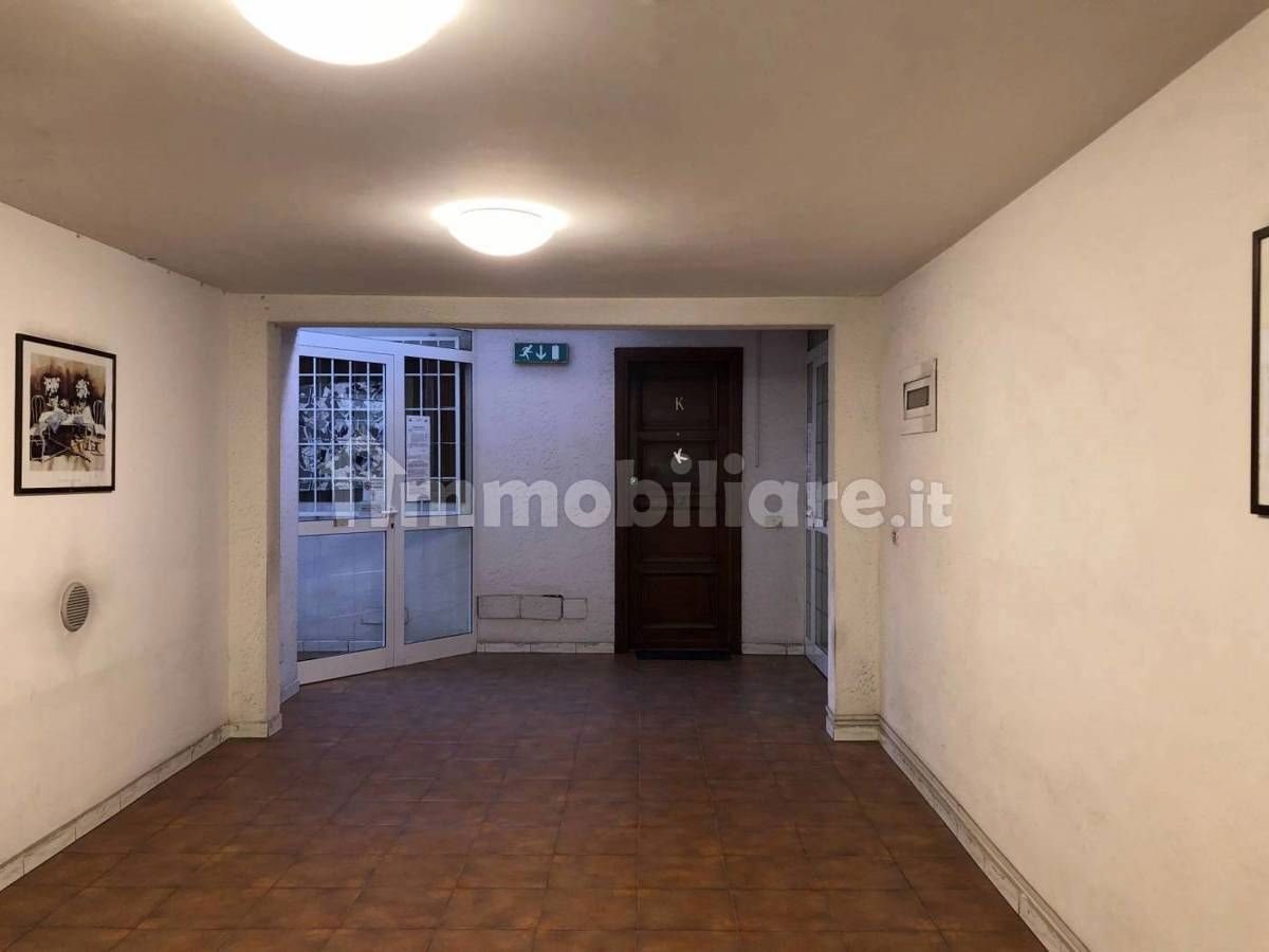 Appartamento uso abitativo vendita a Roma