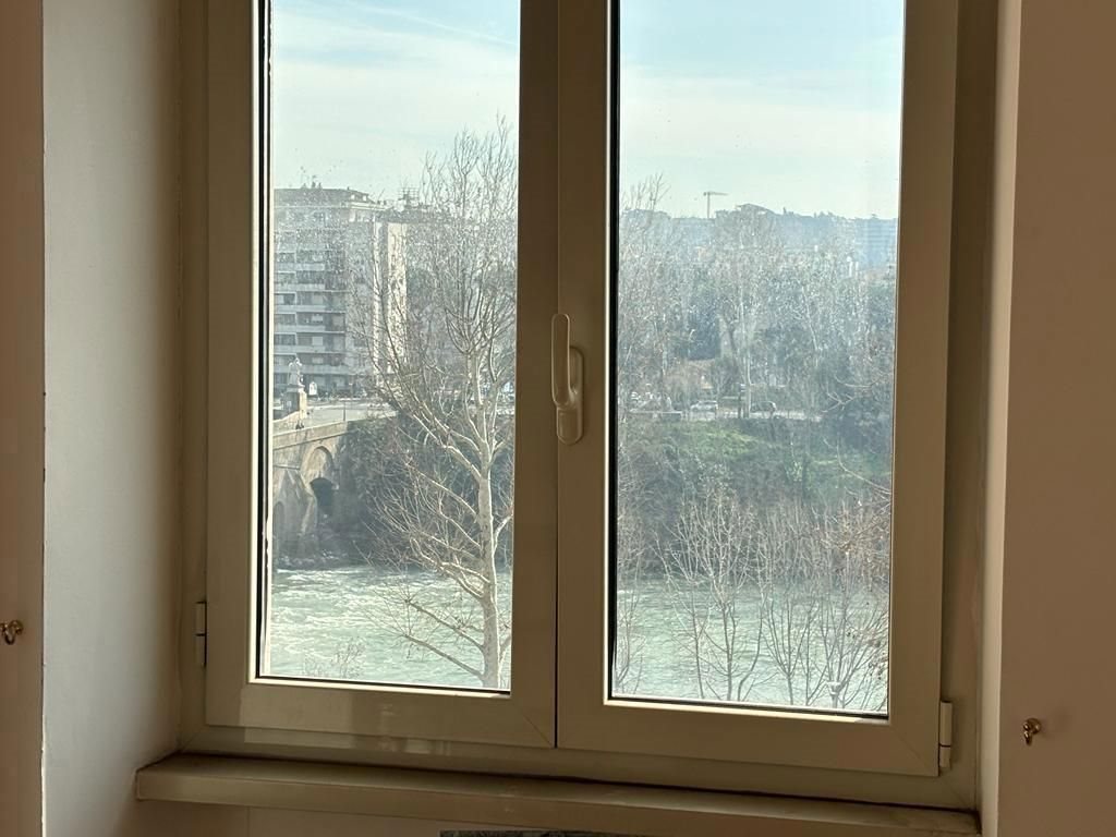 Appartamento uso abitativo affitto a Roma