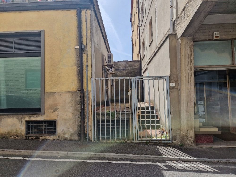 Ufficio vendita a Pratovecchio Stia