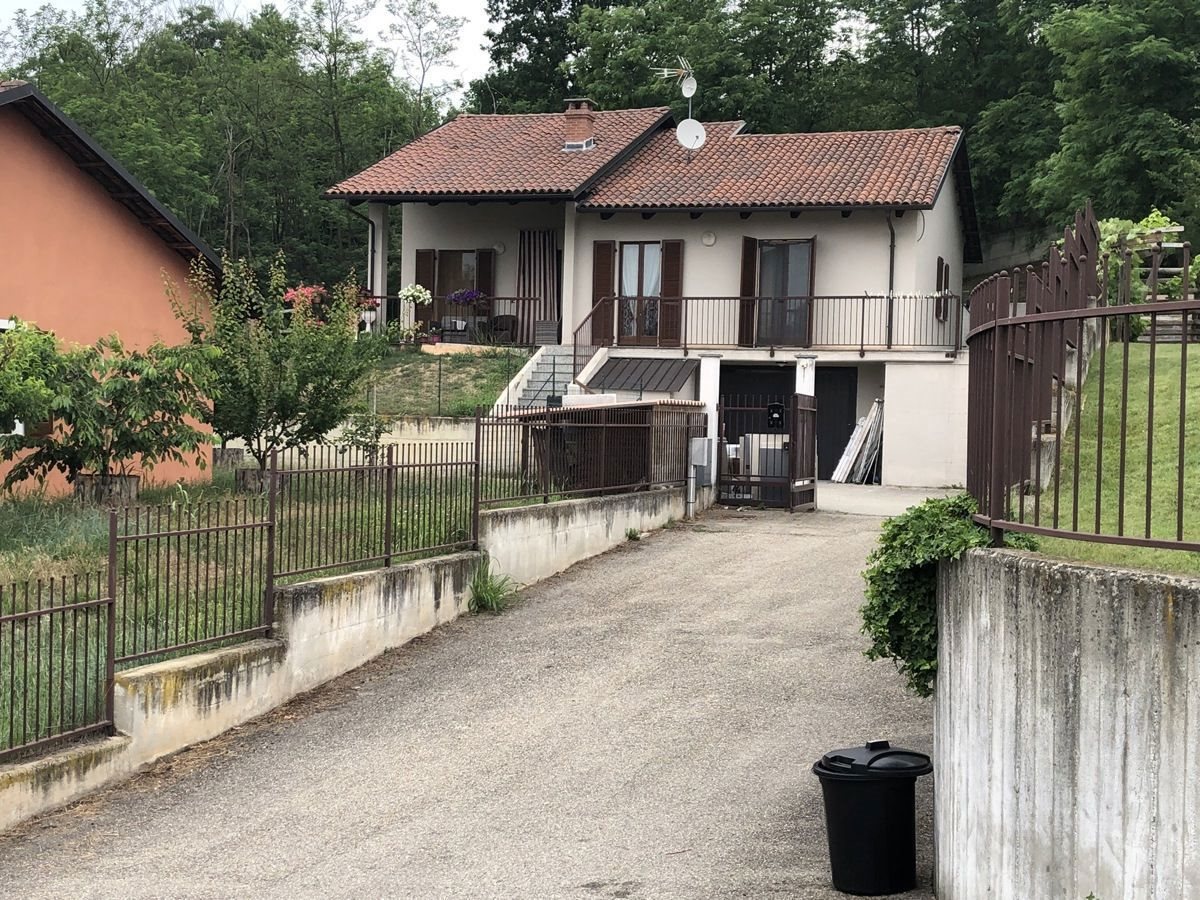 Villa singola uso abitativo vendita a Baldichieri d'Asti