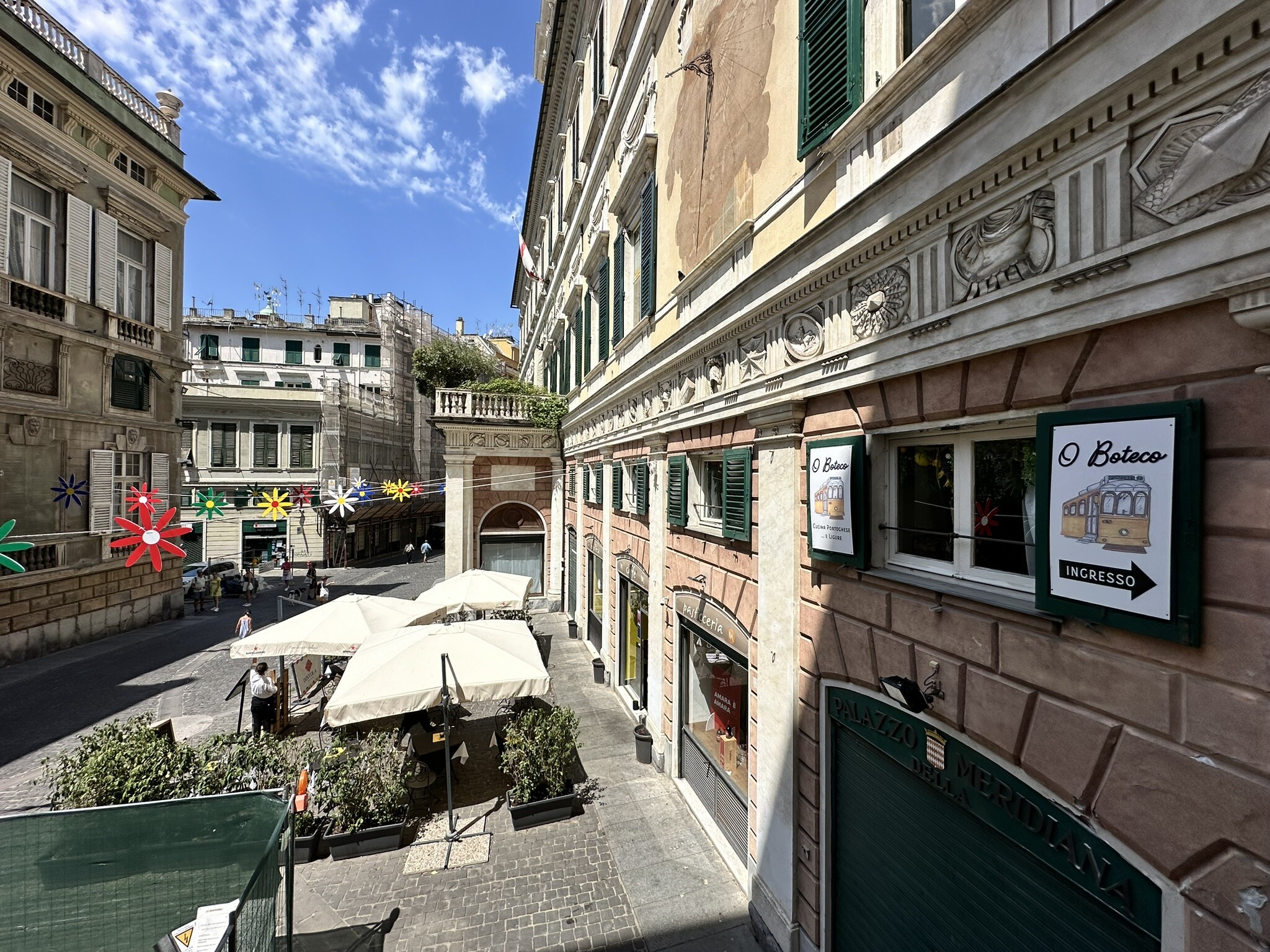 Negozio uso commerciale vendita a Genova