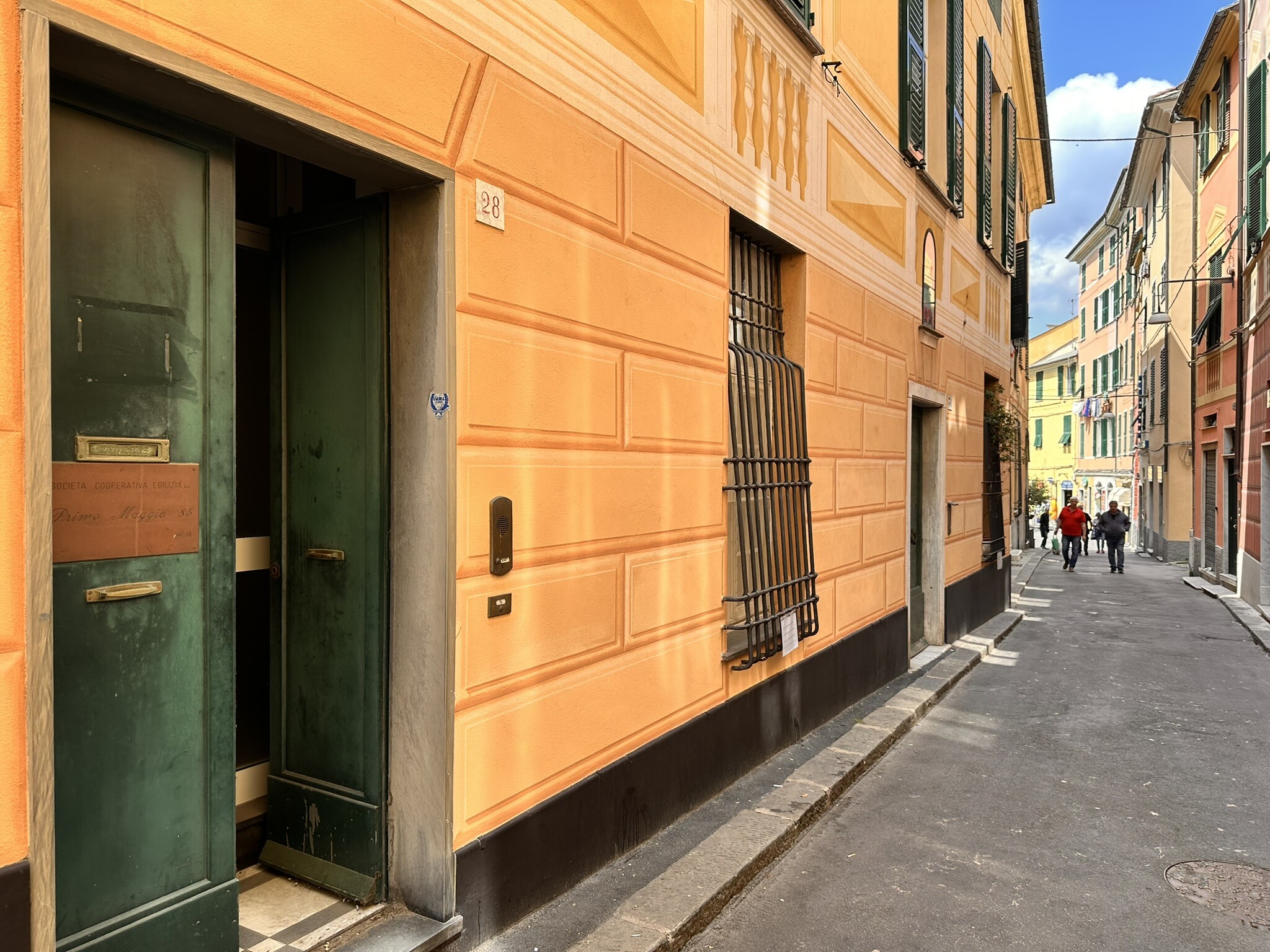 Negozio uso commerciale vendita a Genova