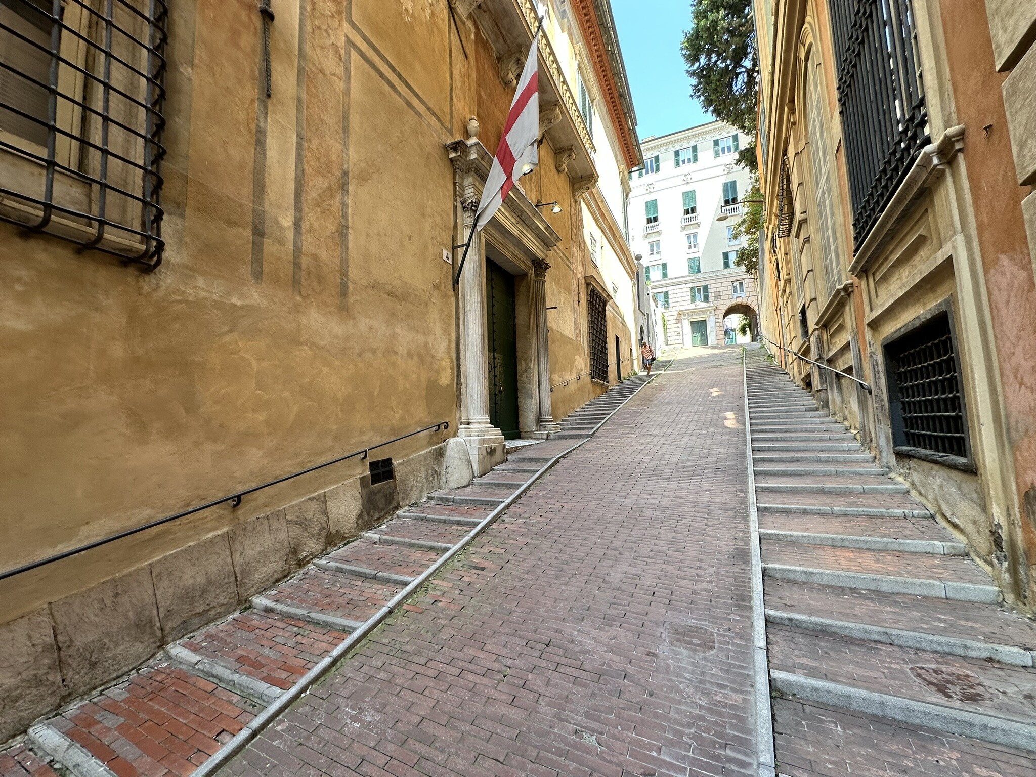 Negozio uso commerciale vendita a Genova