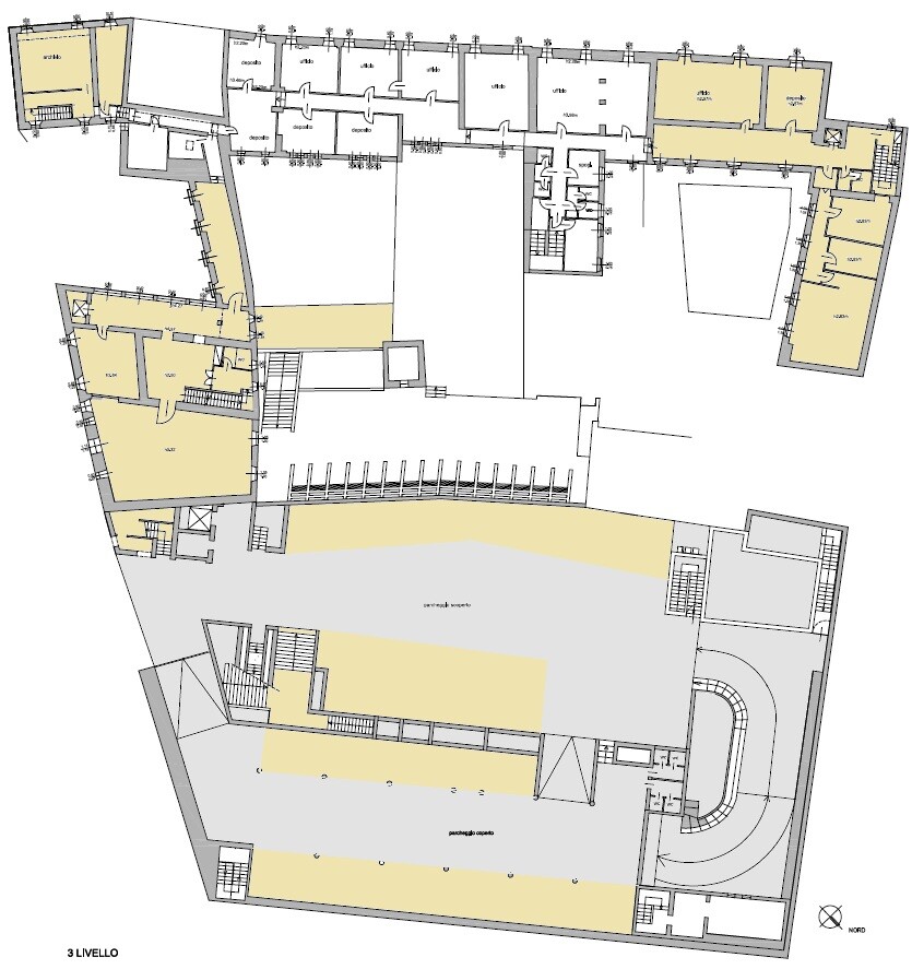 Palazzina uso commerciale vendita a Castiglione delle Stiviere