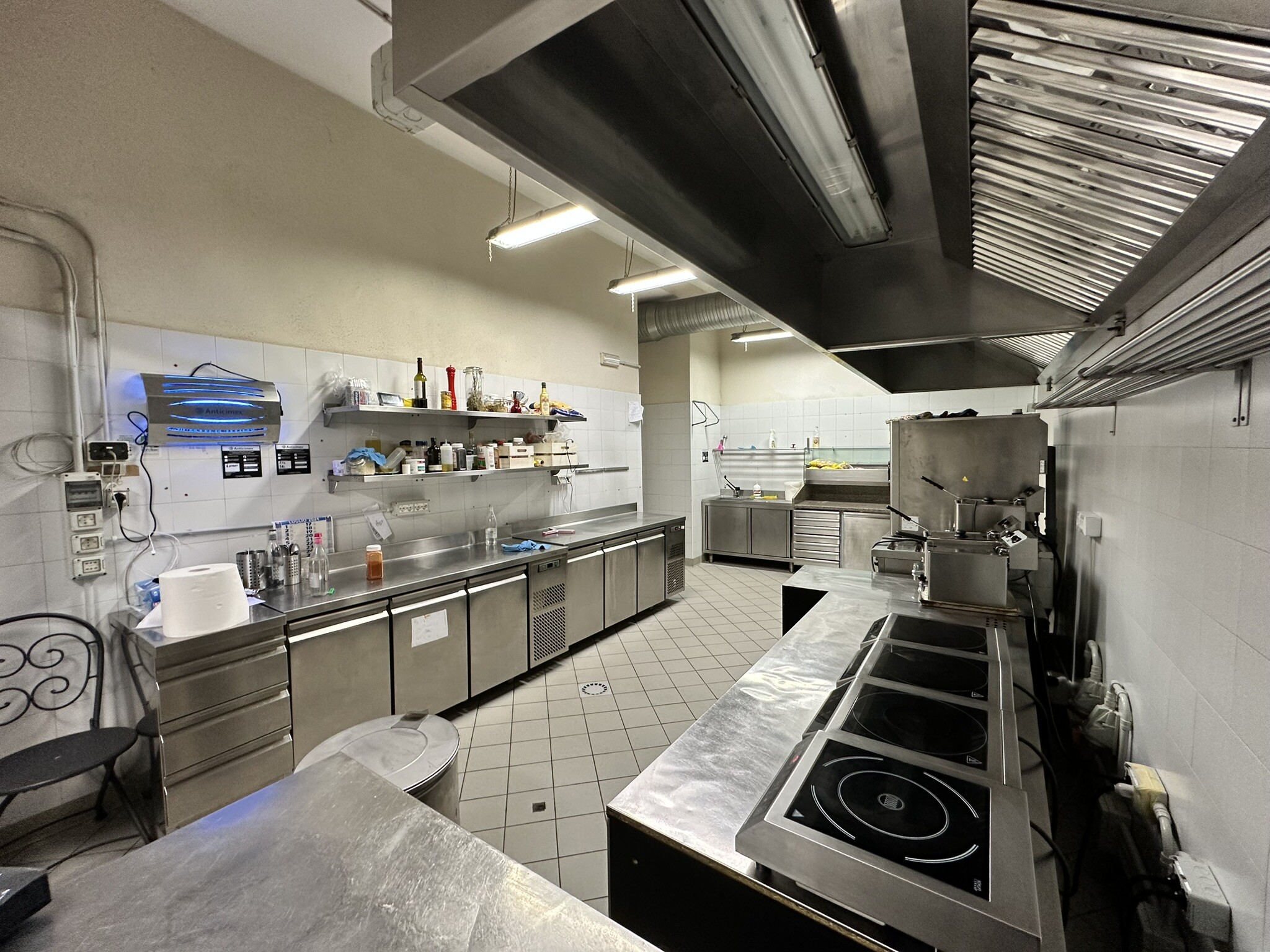 Negozio uso commerciale vendita a Genova