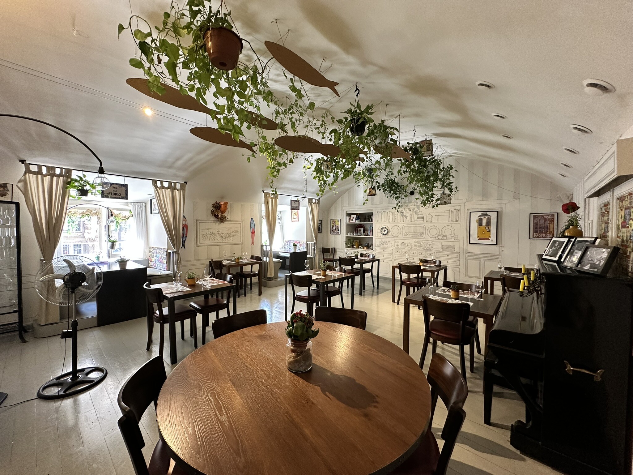 Negozio uso commerciale vendita a Genova