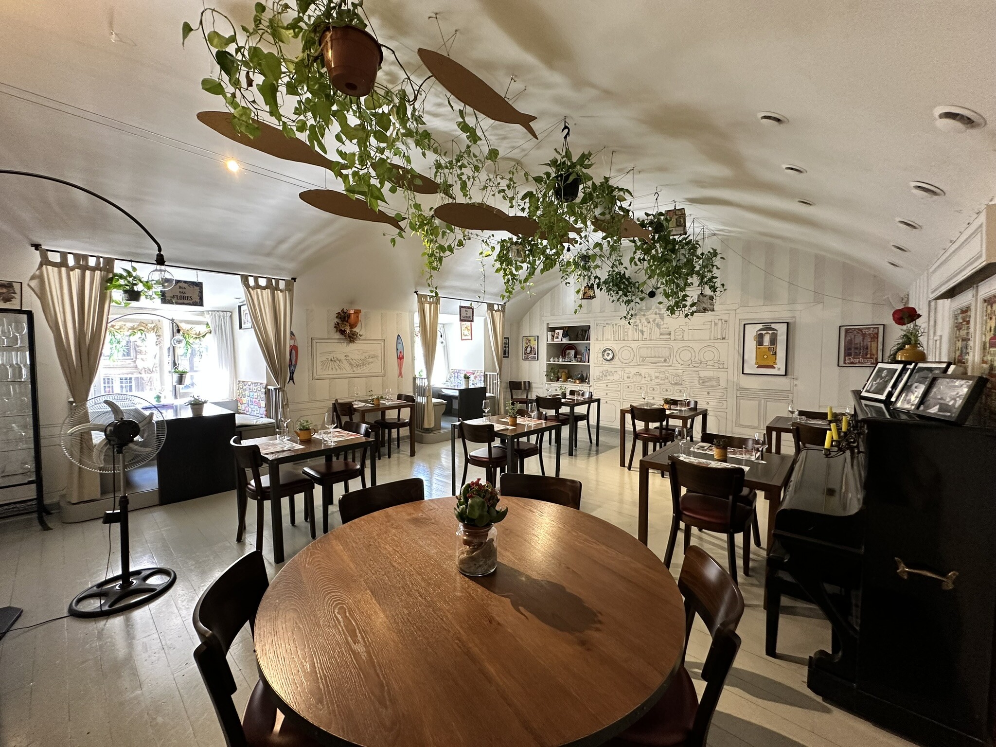 Negozio uso commerciale vendita a Genova