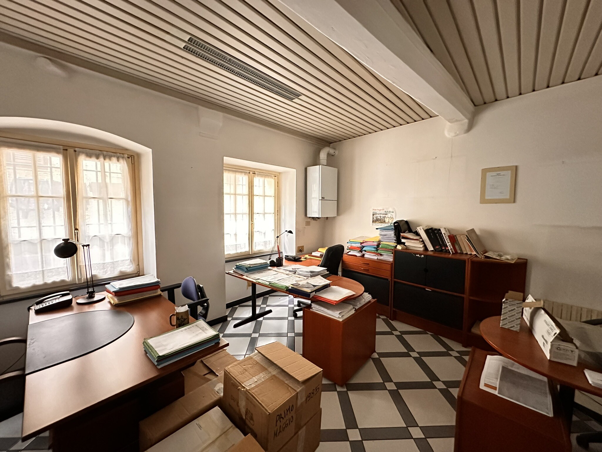 Negozio uso commerciale vendita a Genova