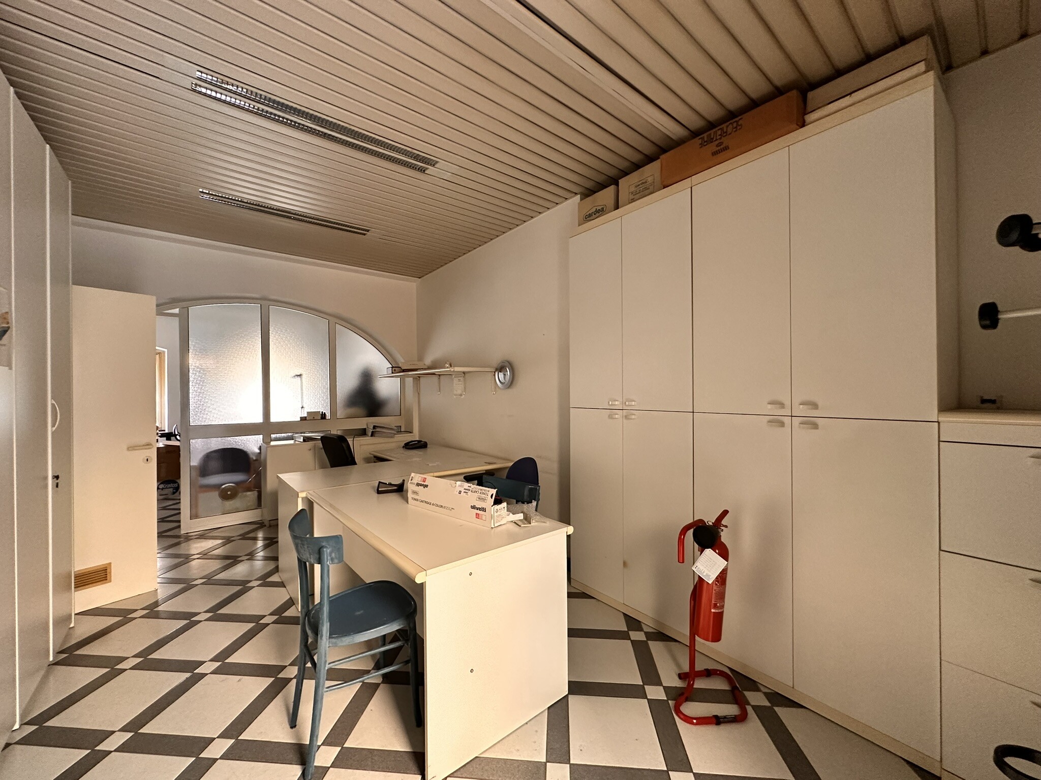 Negozio uso commerciale vendita a Genova