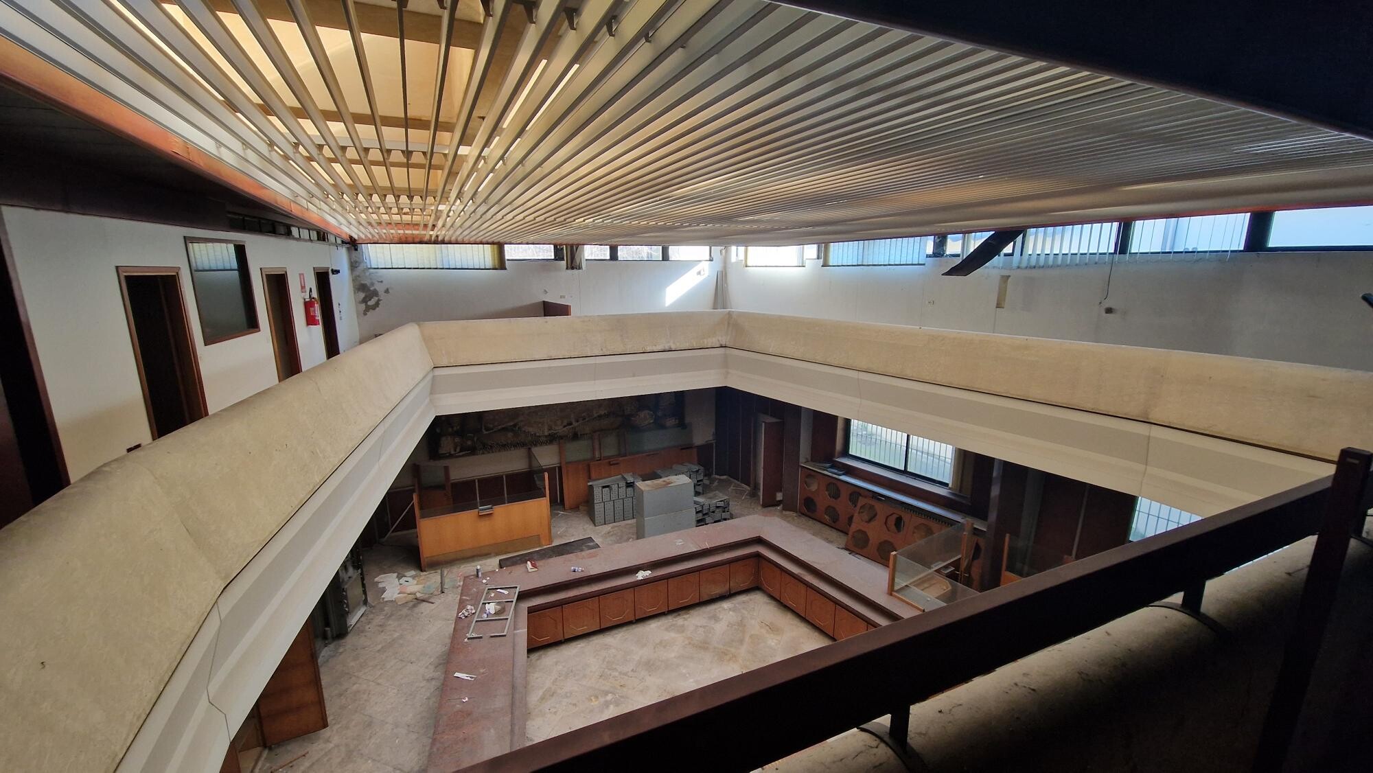 Palazzina uso commerciale vendita a Castiglione delle Stiviere