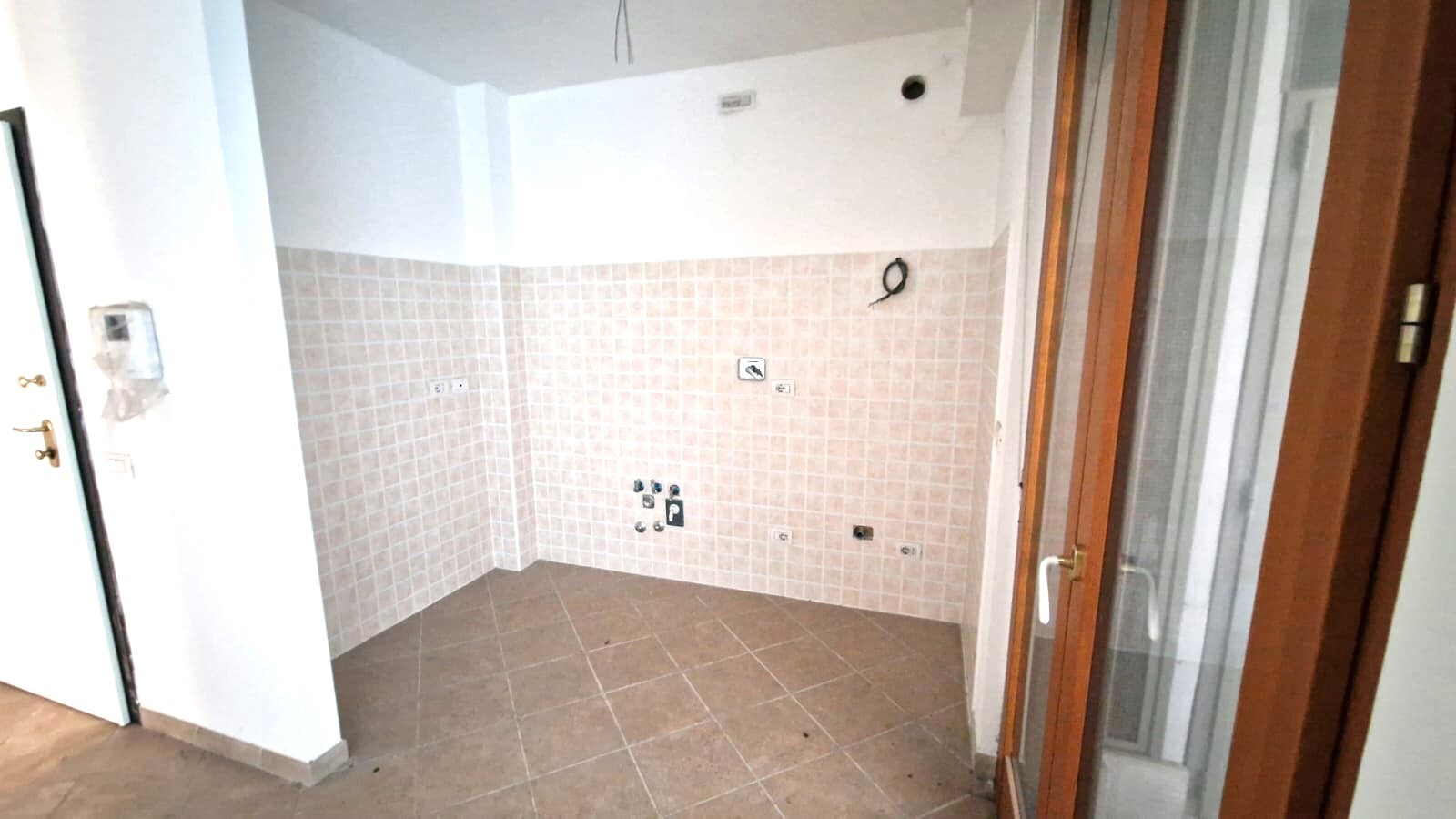 Appartamento uso abitativo vendita a Roma