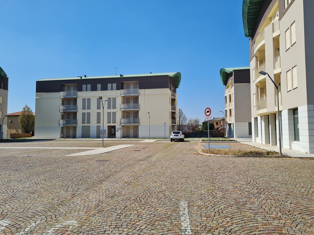 Negozio uso commerciale vendita a Fontaniva