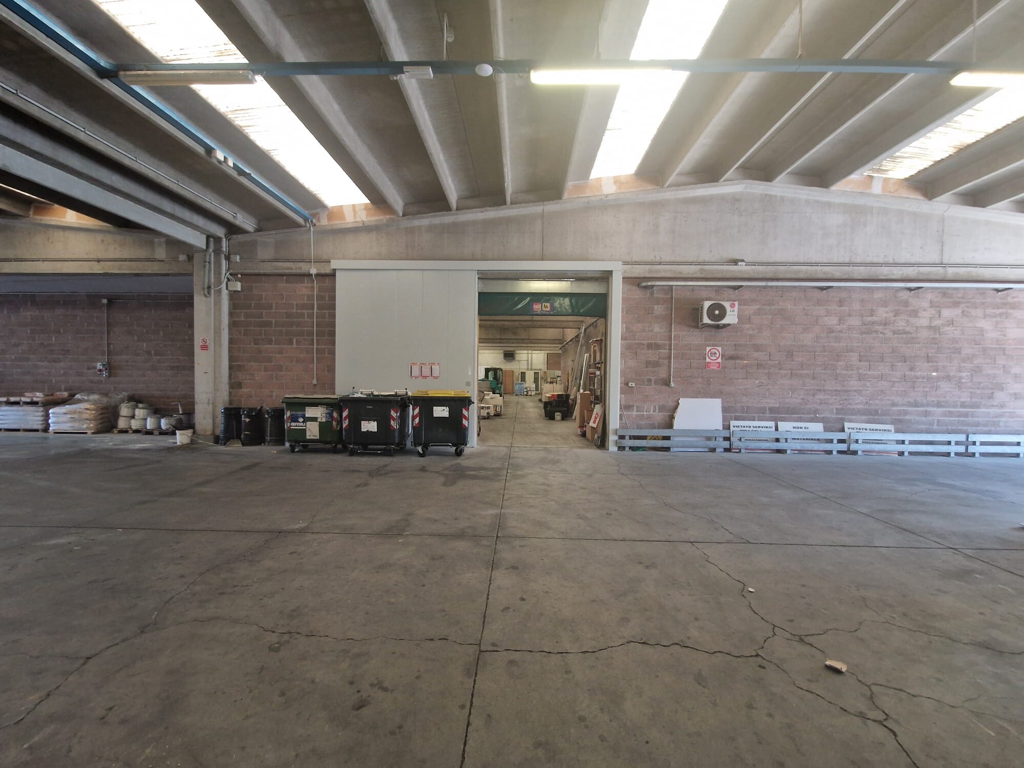 Negozio uso commerciale vendita a Alessandria