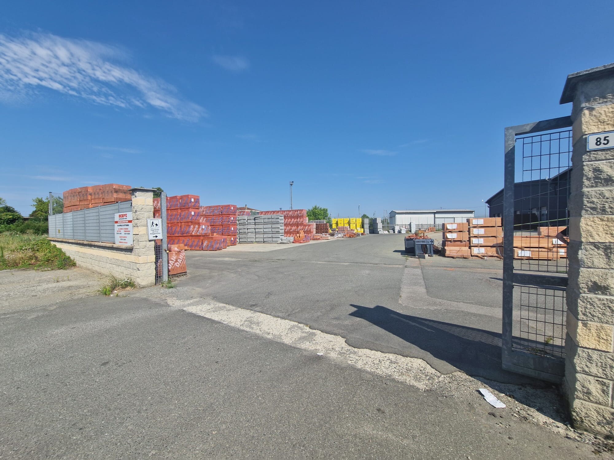 Negozio uso commerciale vendita a Alessandria