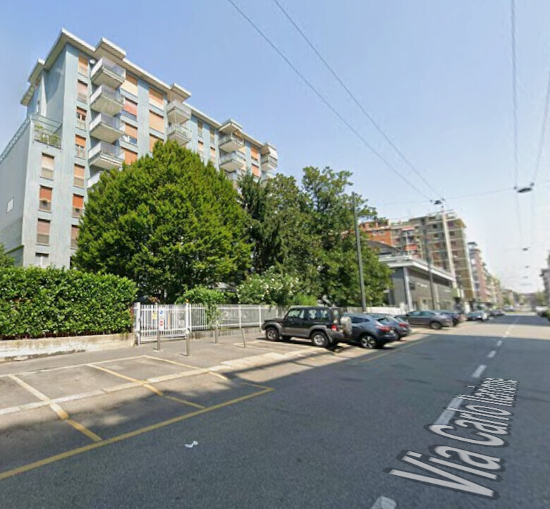 Ufficio uso commerciale vendita a Milano