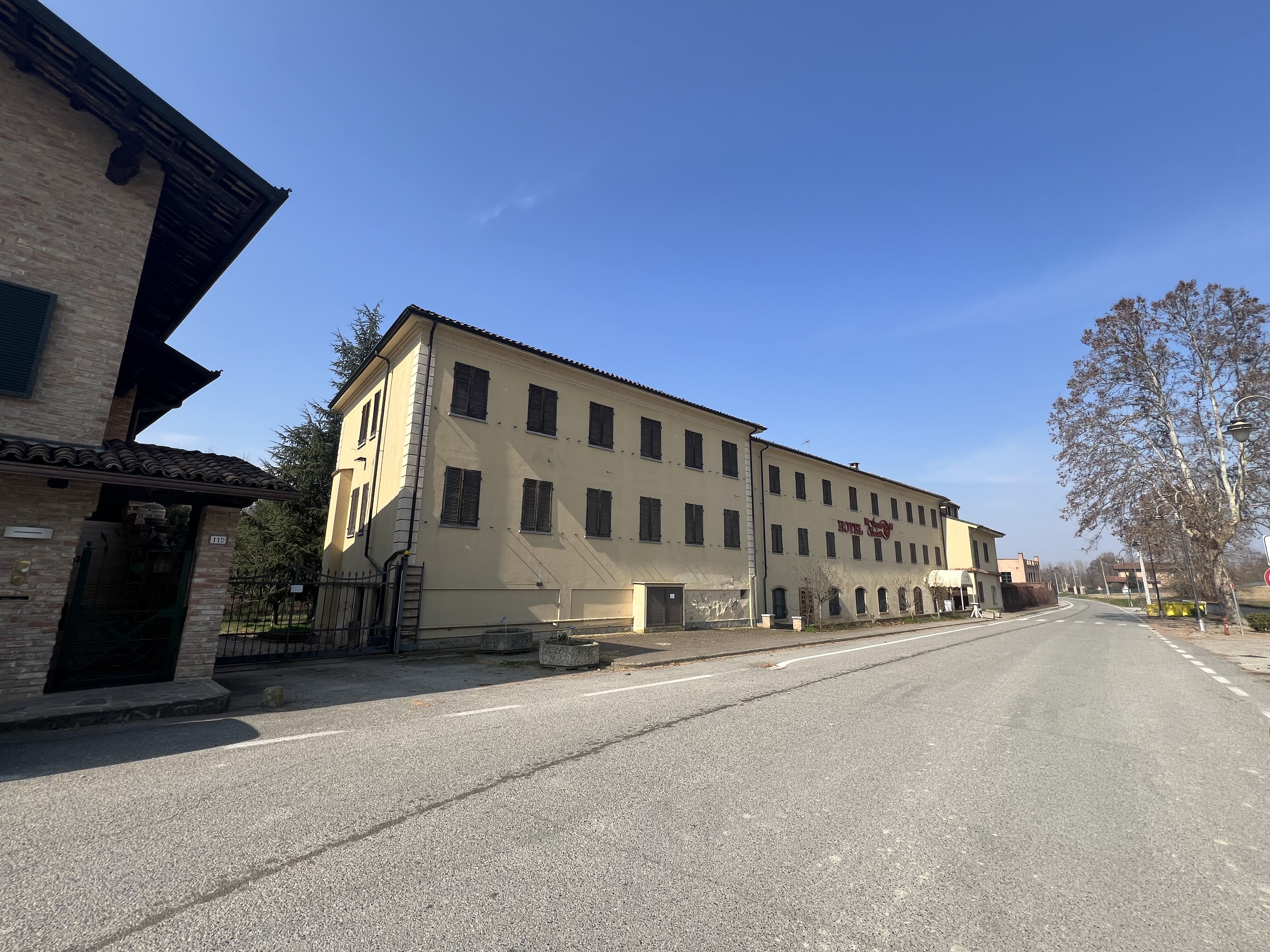 Residence uso turistico vendita a Agliano Terme