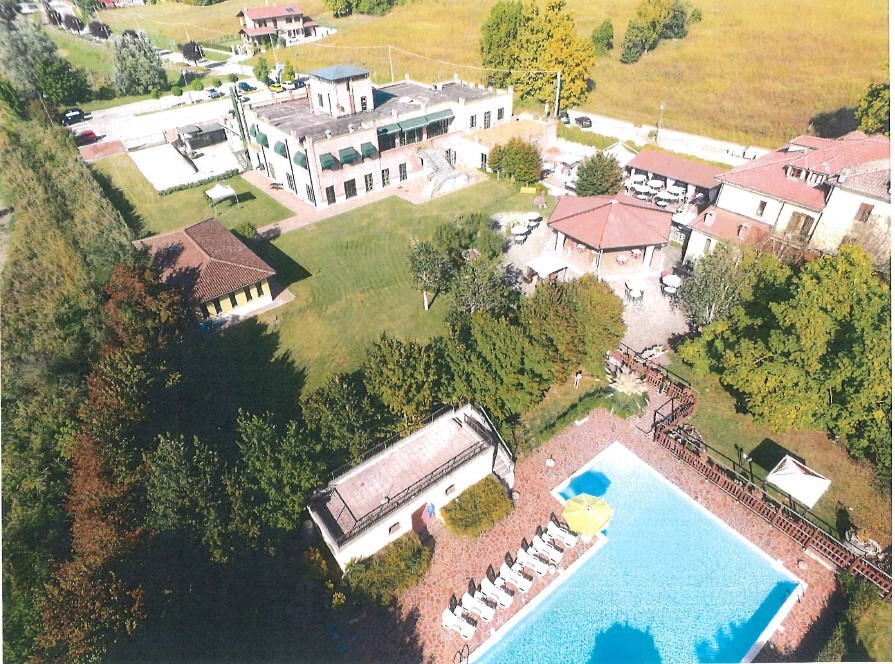 Residence uso turistico vendita a Agliano Terme