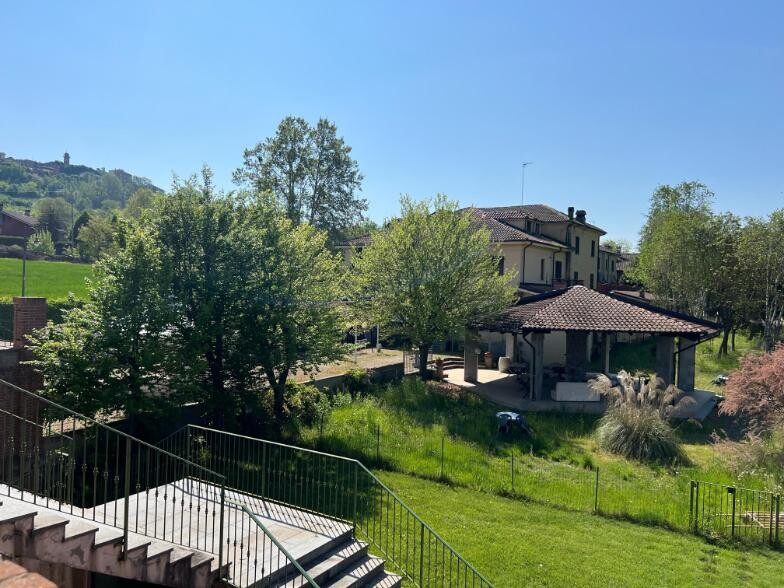 Residence uso turistico vendita a Agliano Terme