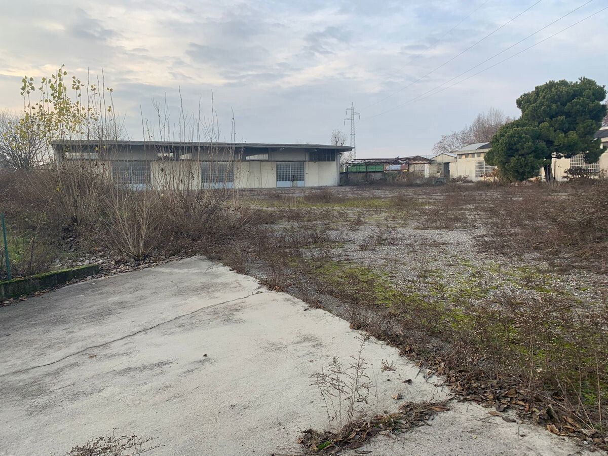 Complesso uso industriale vendita a Cinisello Balsamo