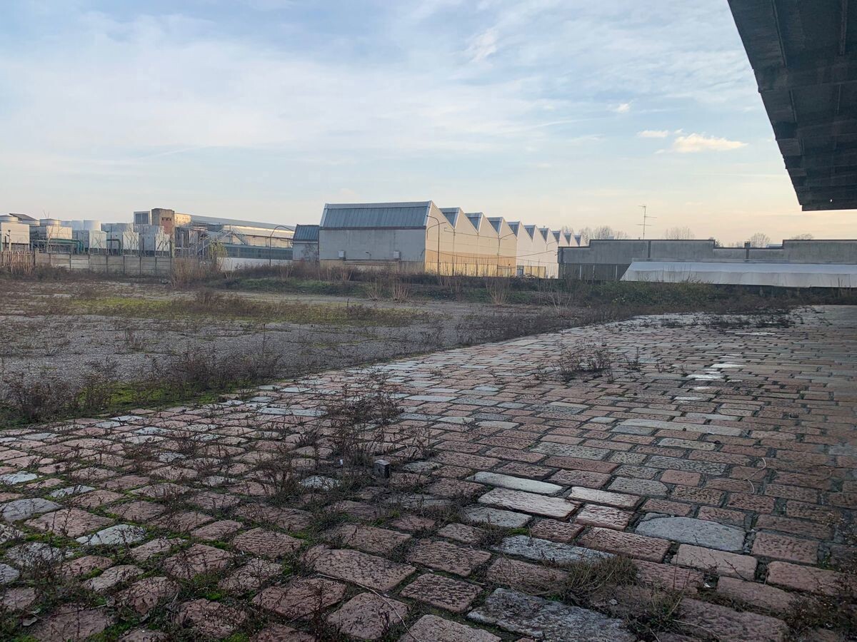 Complesso uso industriale vendita a Cinisello Balsamo