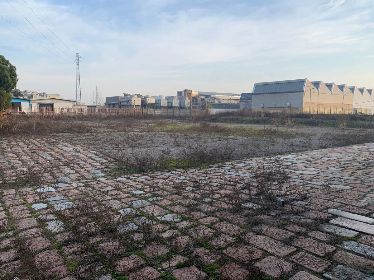 Complesso uso industriale vendita a Cinisello Balsamo