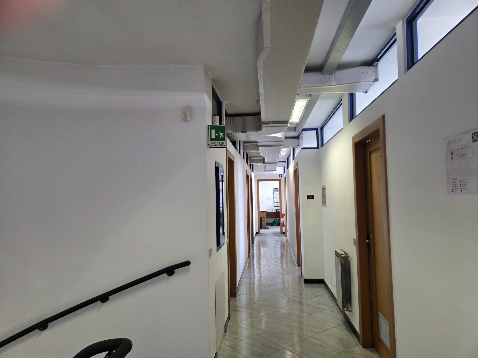 Complesso uso industriale affitto a Sulbiate