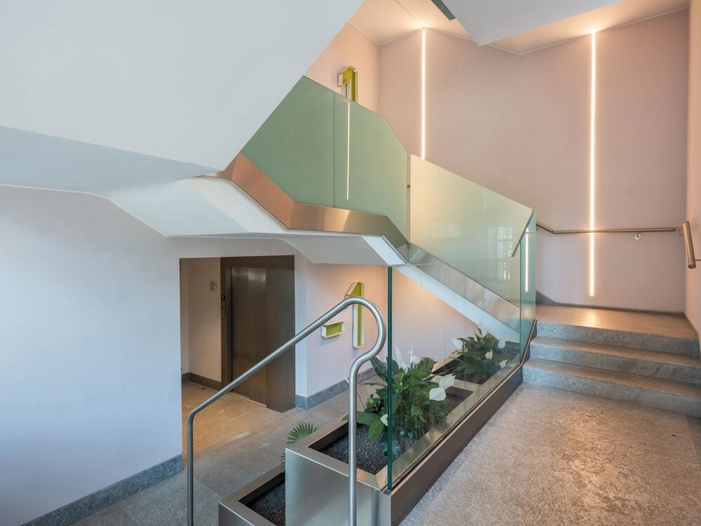 Edificio Direzionale uso ufficio affitto a Milano