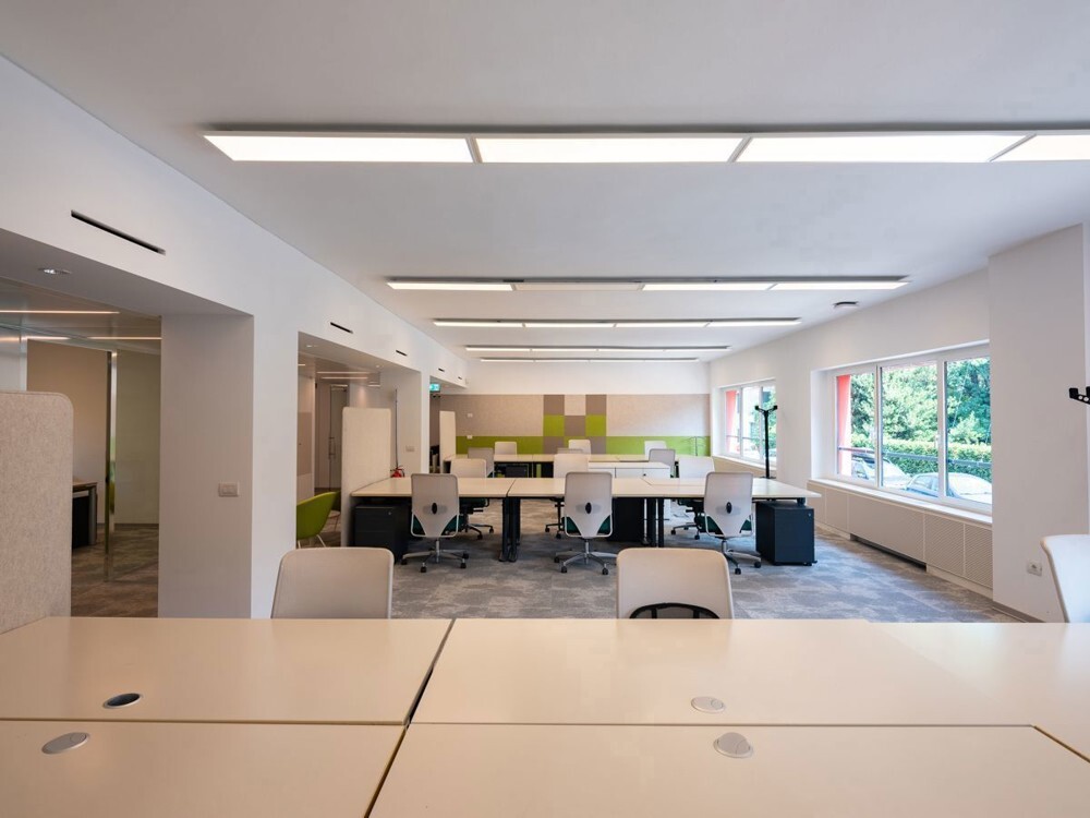 Edificio Direzionale uso ufficio affitto a Milano