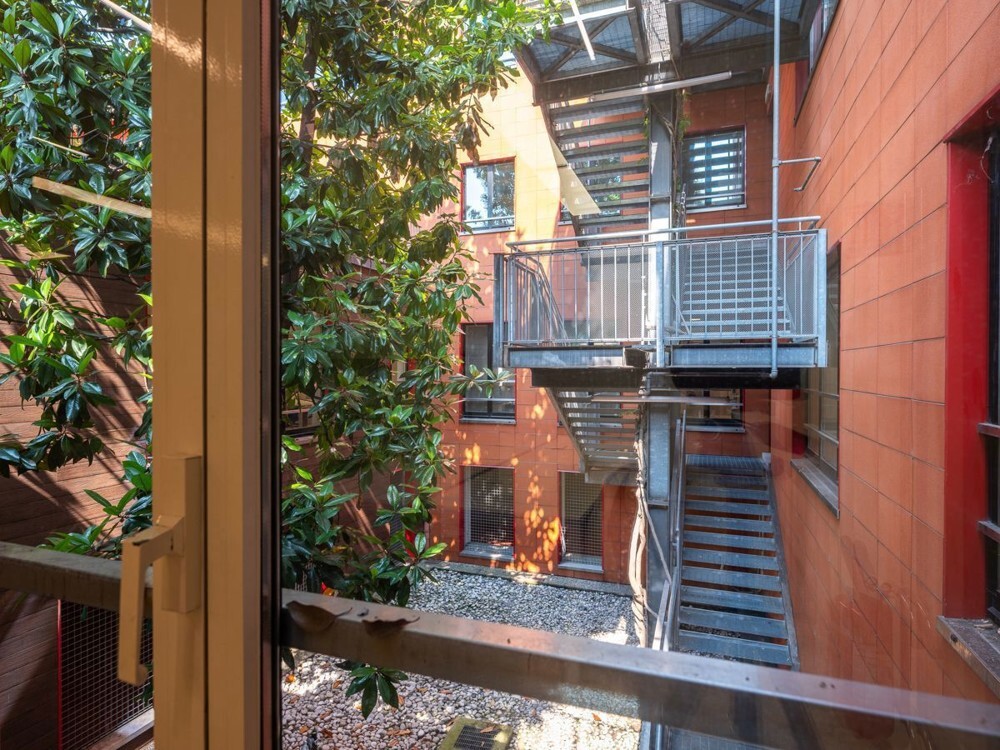 Edificio Direzionale uso ufficio affitto a Milano