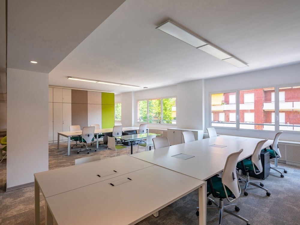 Edificio Direzionale uso ufficio affitto a Milano