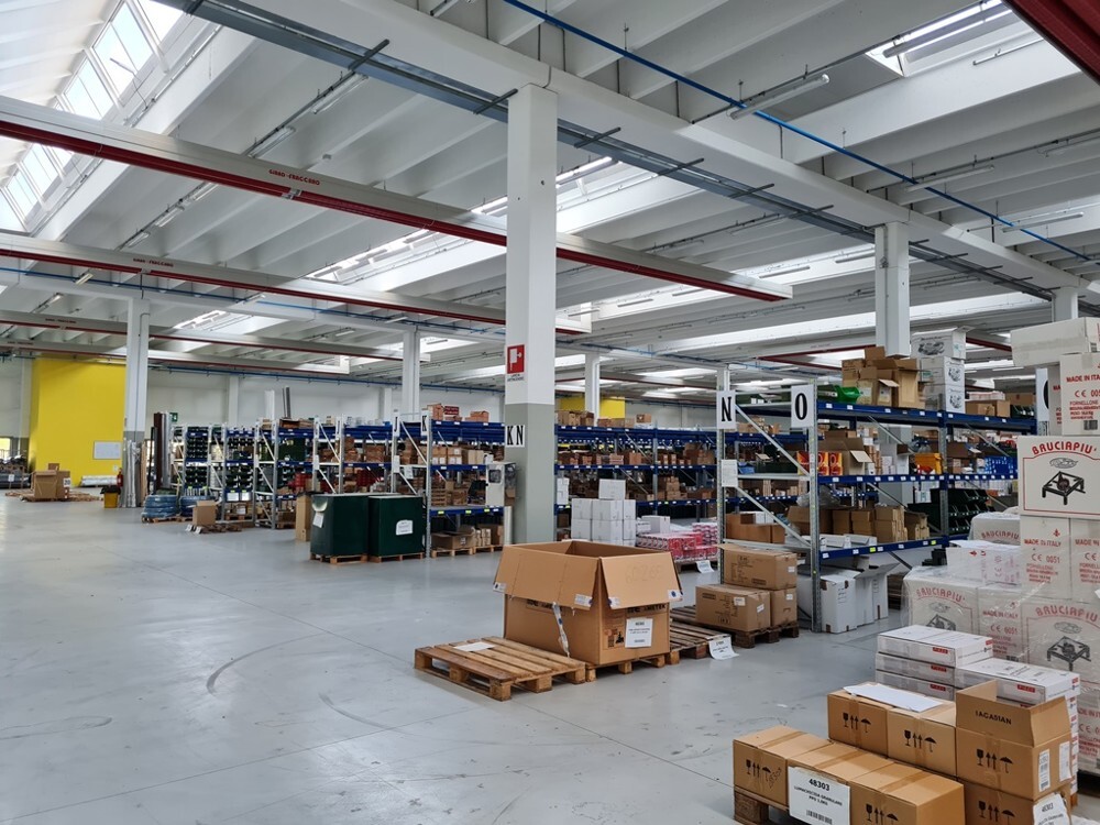 Complesso uso industriale vendita a San Bellino