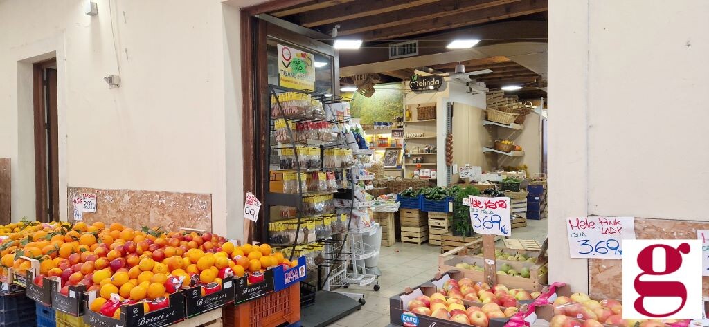 Negozio uso commerciale vendita a Verona