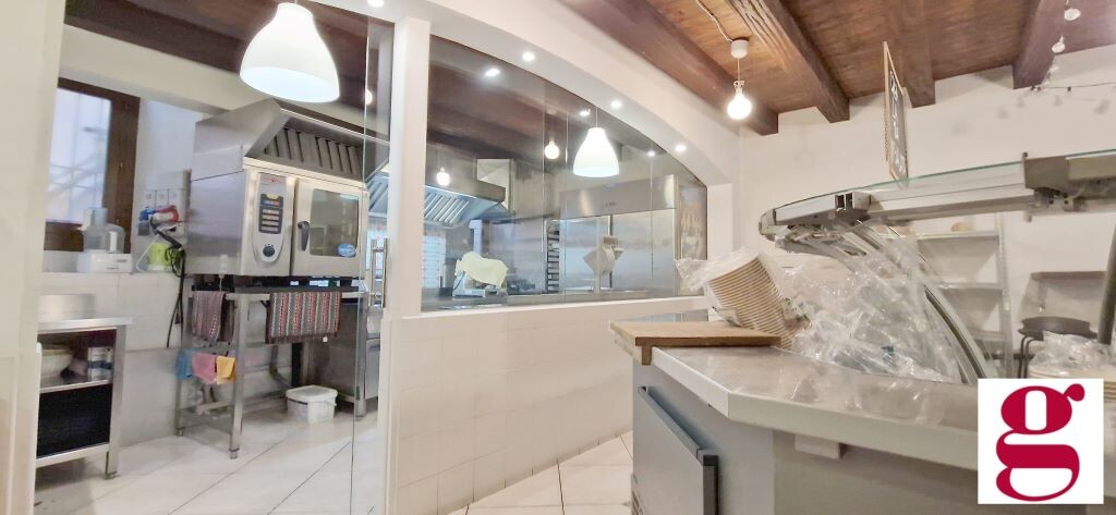 Negozio uso commerciale vendita a Verona