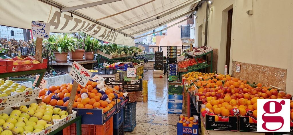 Negozio uso commerciale vendita a Verona