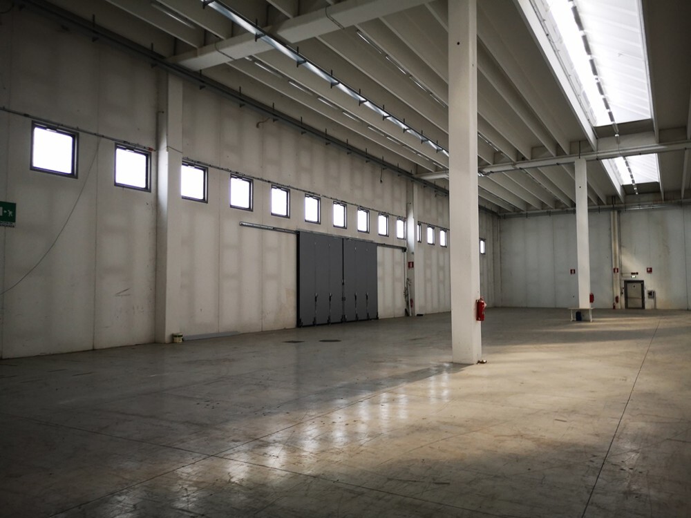 Complesso uso industriale vendita a San Bellino
