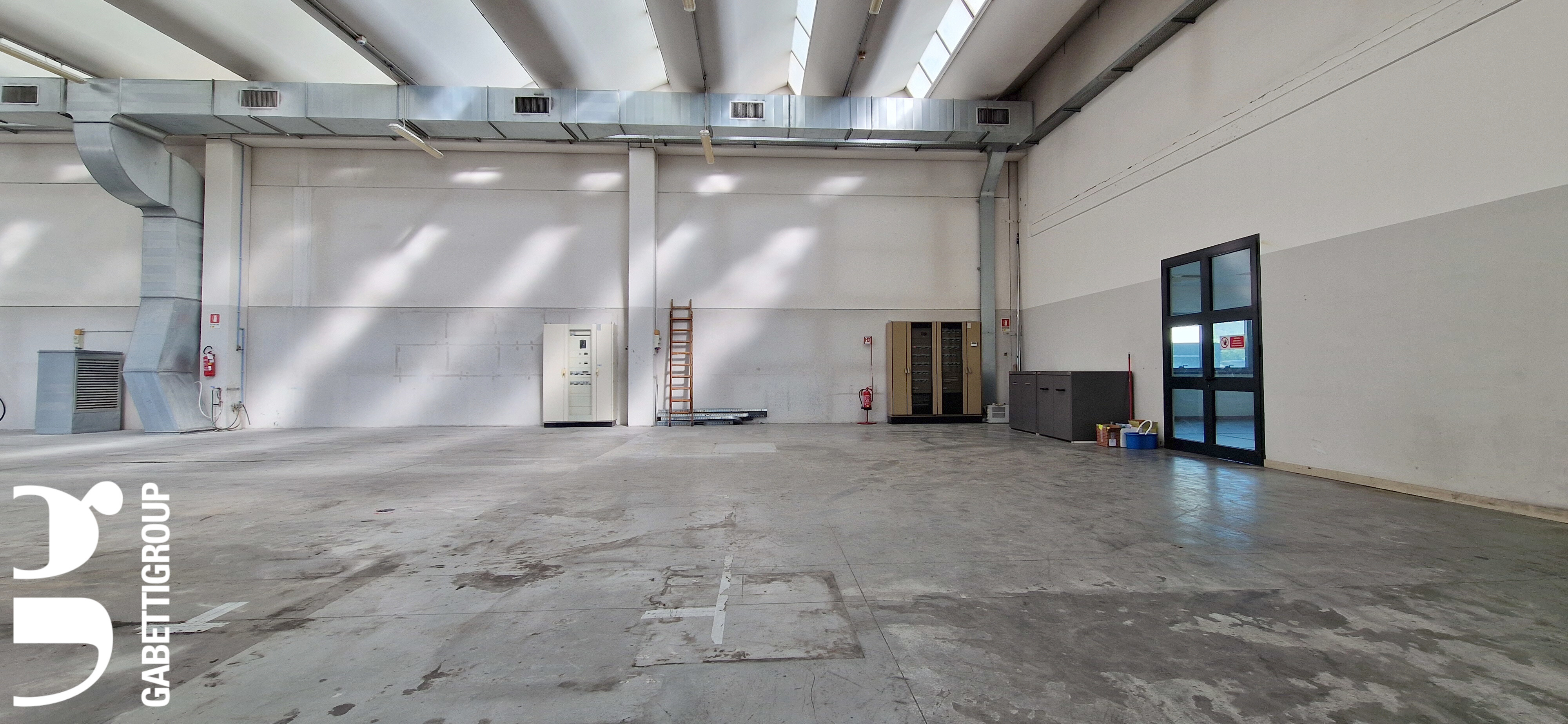 Complesso uso industriale vendita a Cavaion Veronese