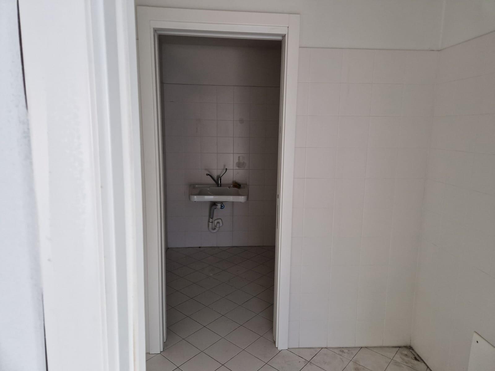 Negozio uso commerciale vendita a Firenze