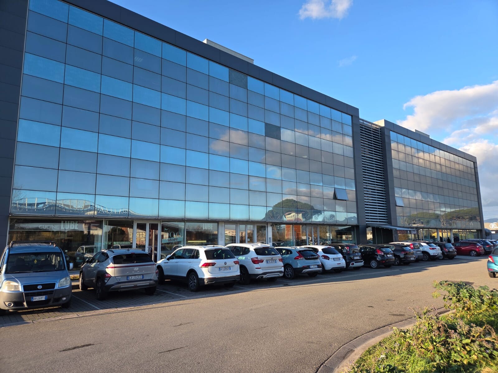 Ufficio vendita a Pisa