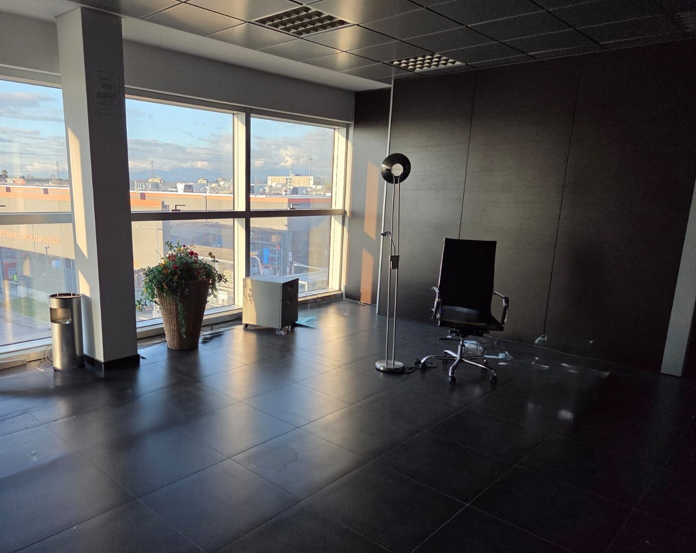 Ufficio vendita a Pisa