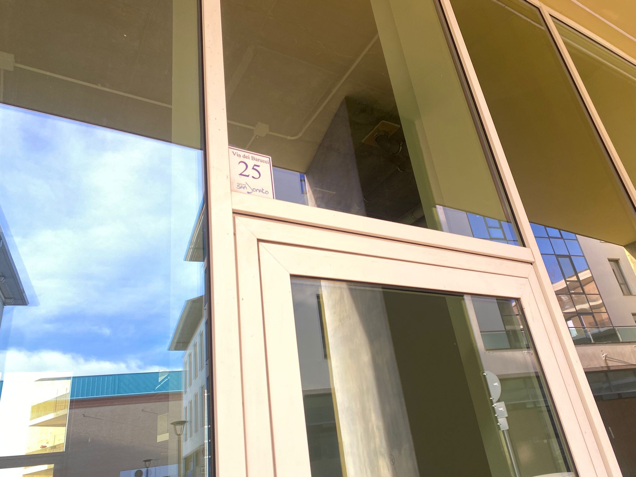 Ufficio vendita a Firenze