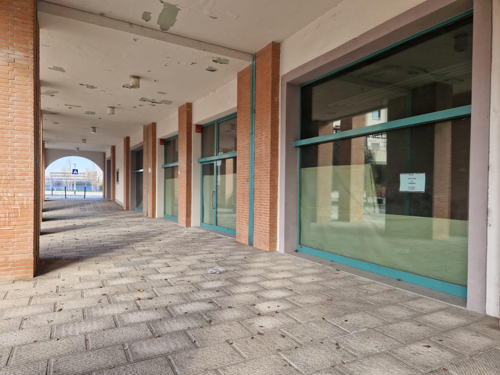 Negozio uso commerciale vendita a Firenze