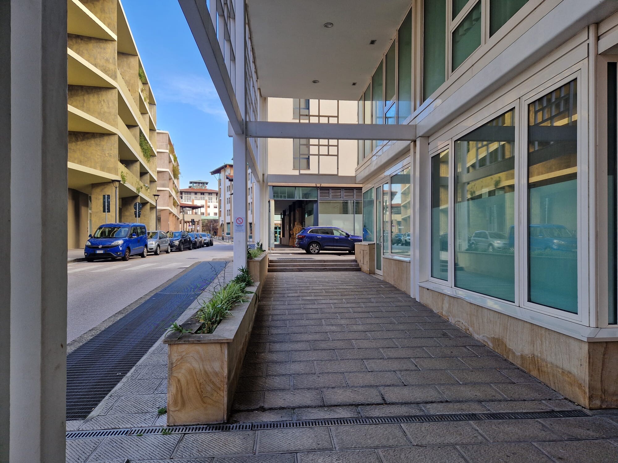 Negozio uso commerciale vendita a Firenze