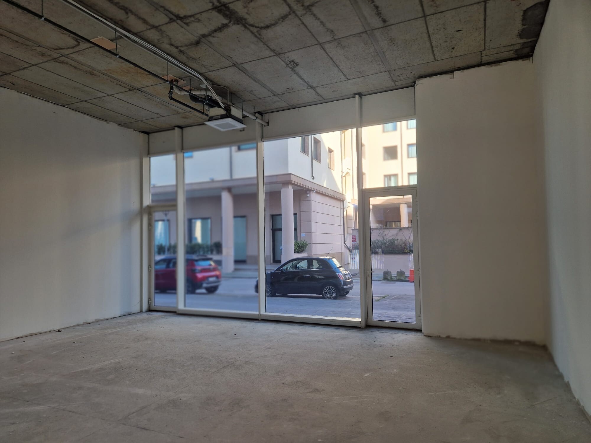 Ufficio vendita a Firenze