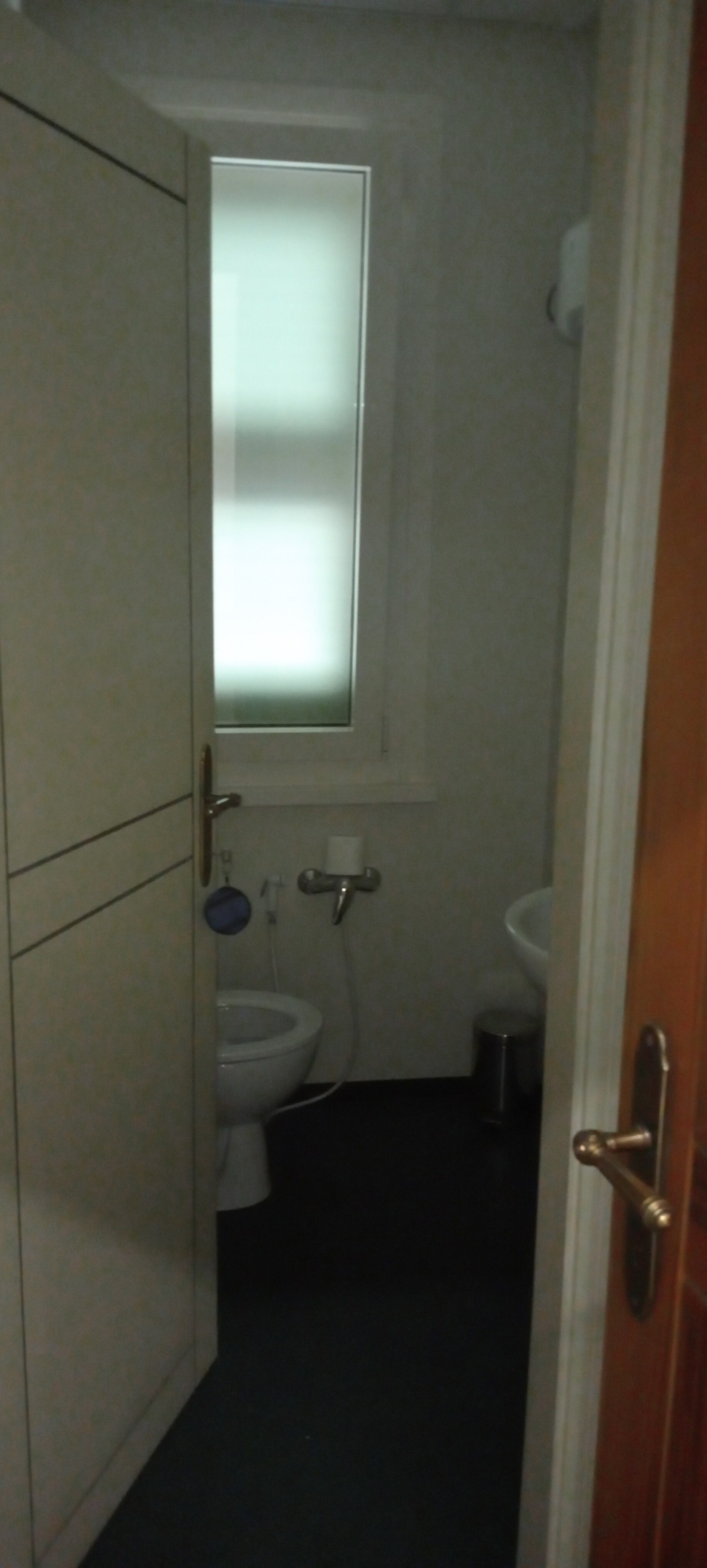 Ufficio vendita a Russi