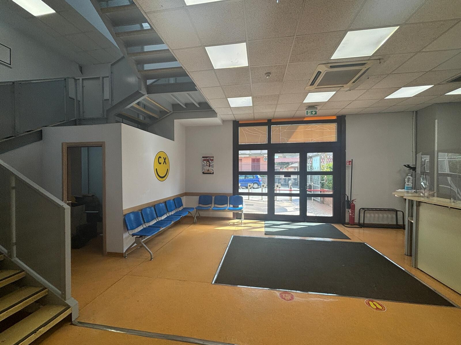 Edificio Direzionale uso ufficio vendita a Arzano