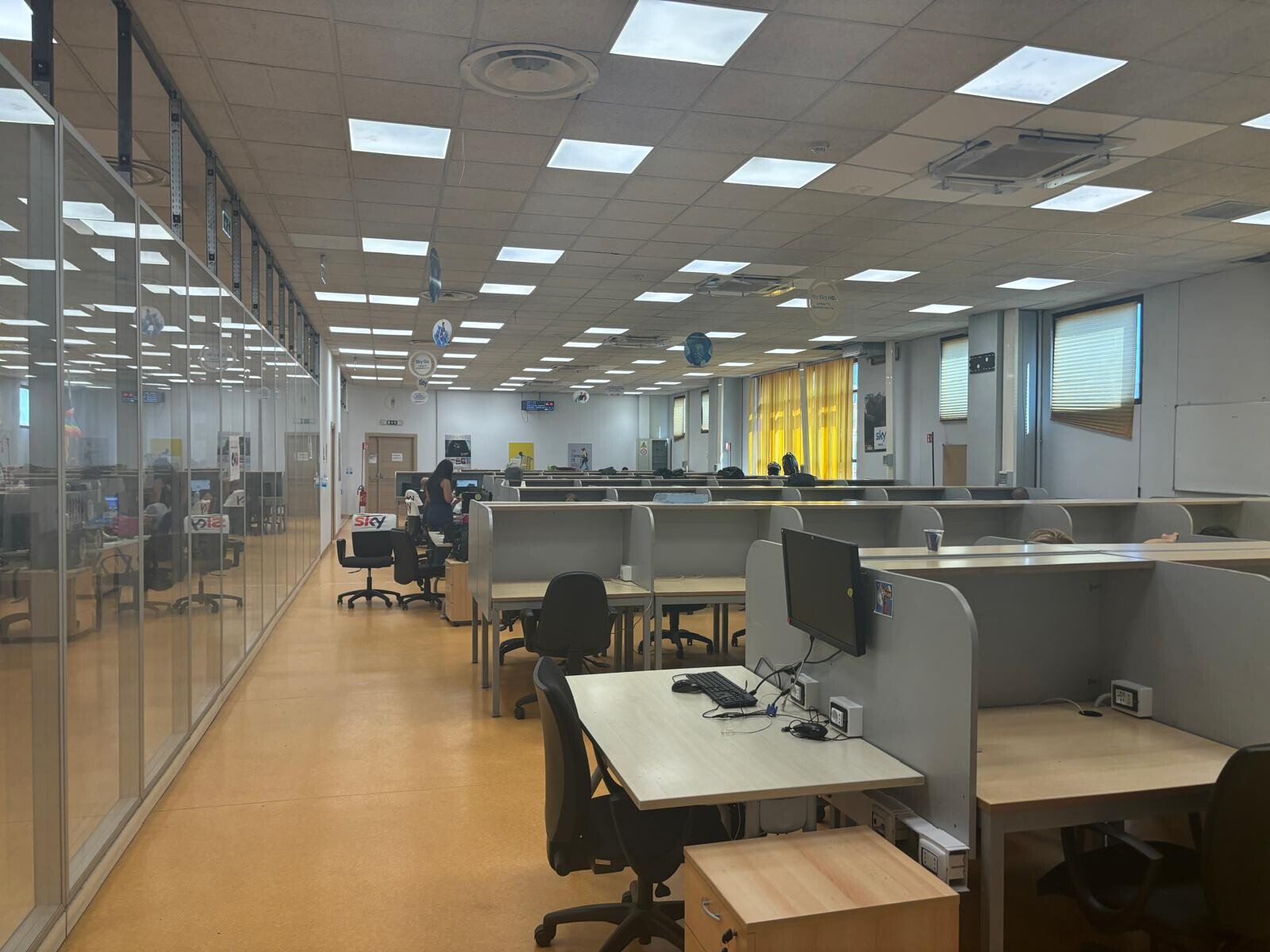 Edificio Direzionale uso ufficio vendita a Arzano