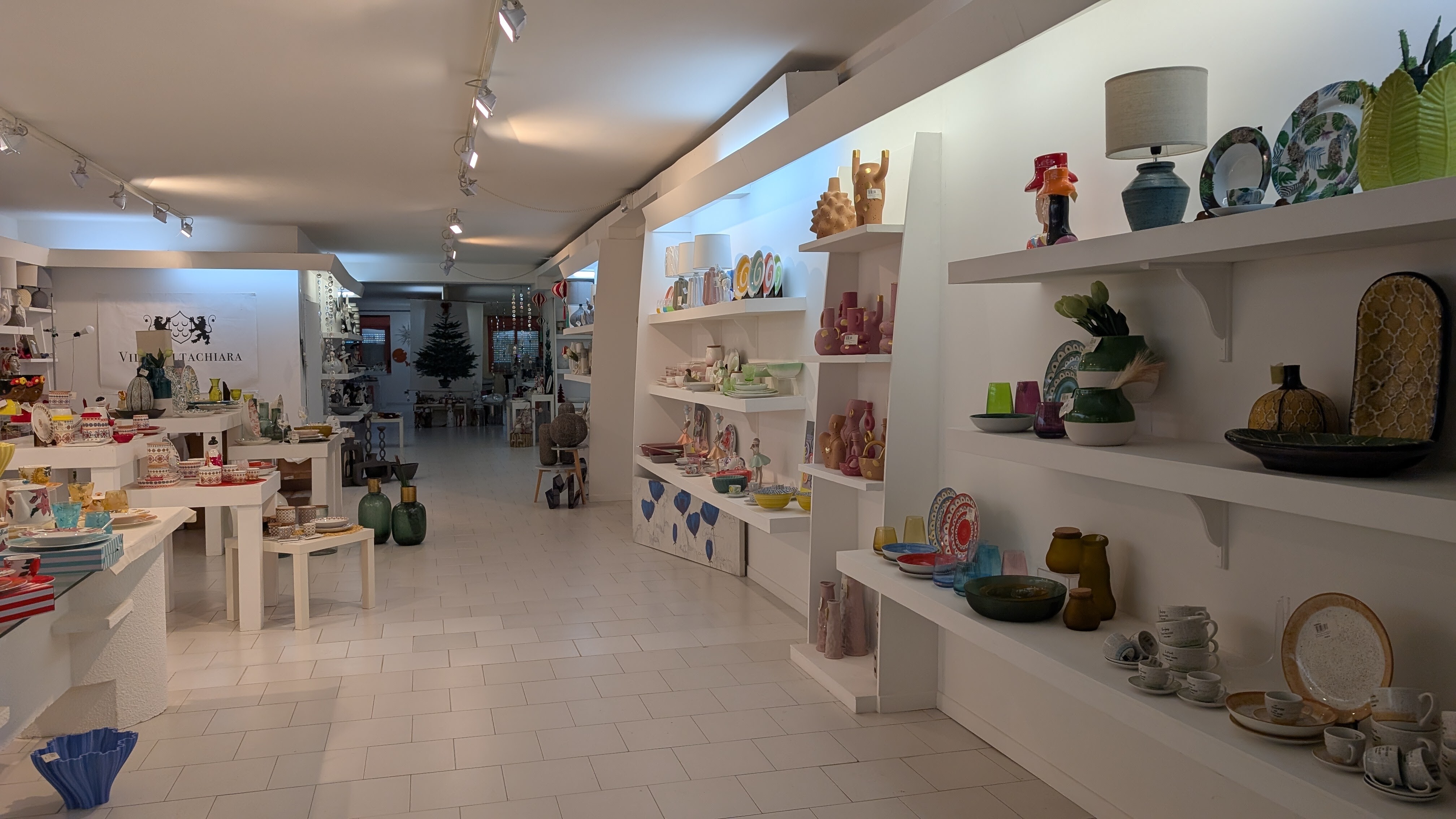 Complesso uso industriale vendita a Mercogliano