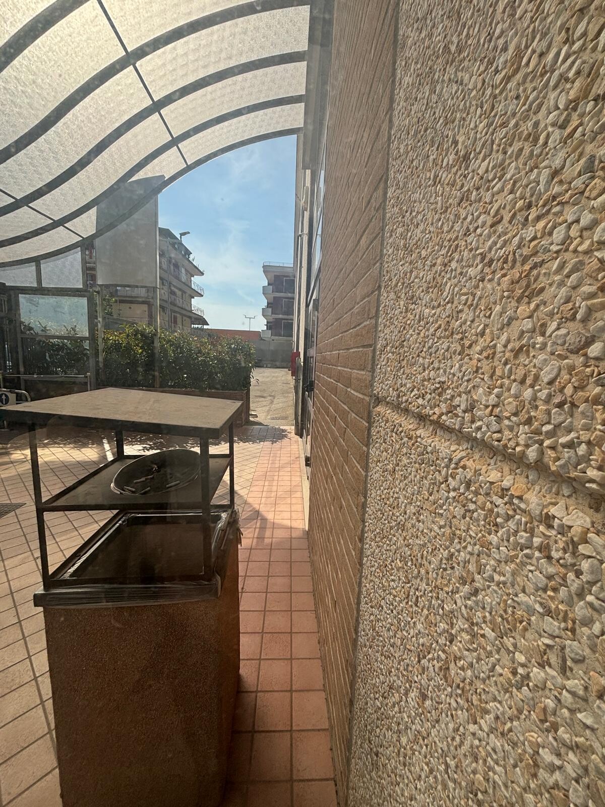 Edificio Direzionale uso ufficio vendita a Arzano