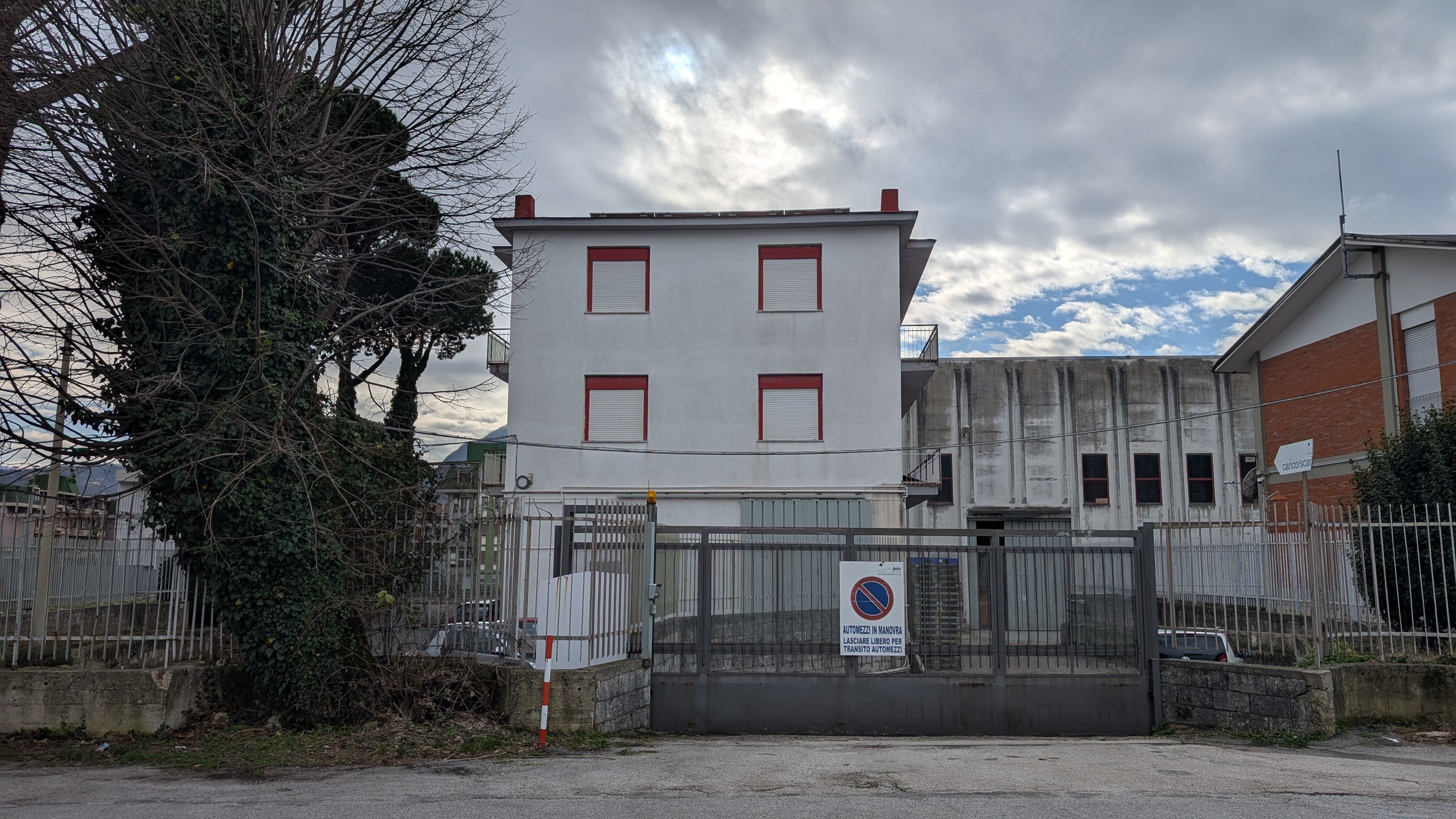 Complesso uso industriale vendita a Mercogliano